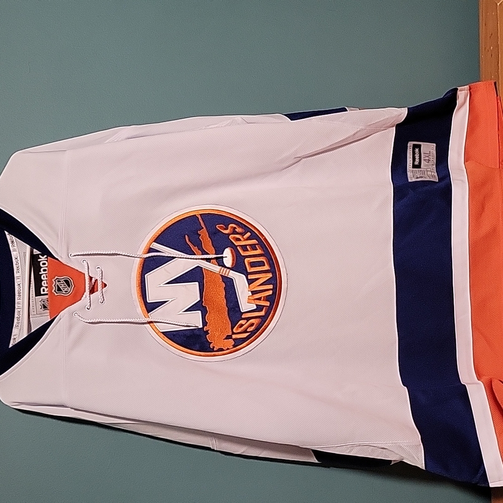 Islanders  Officially licensed 4X by Reebok